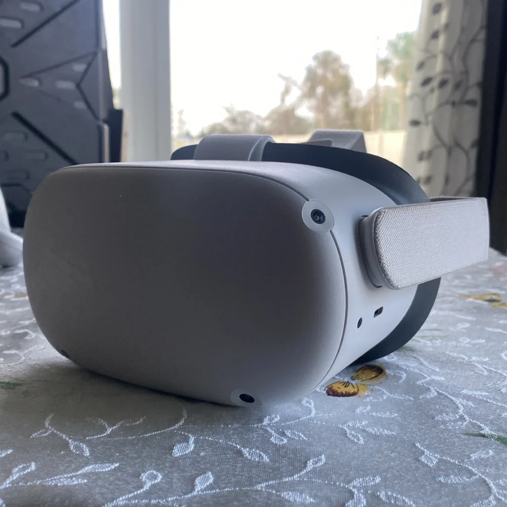 Meta Quest 2 Virtual Reality Headset 64GB, Casematix Hard Travel Case,Link Cable